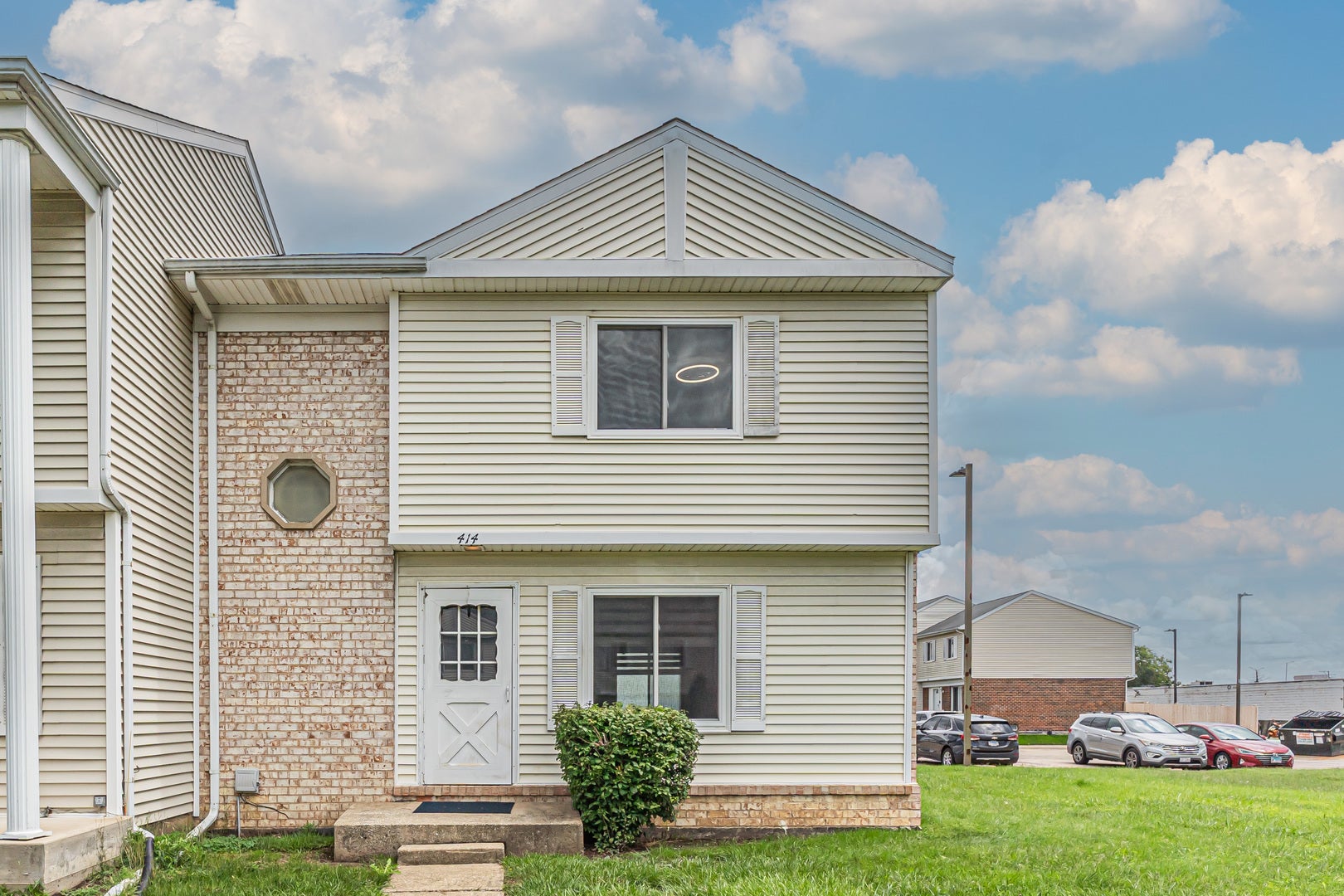 414 Gainsborough Court, Bolingbrook, IL 60440 414 Gainsborough Court, Bolingbrook, IL 60440