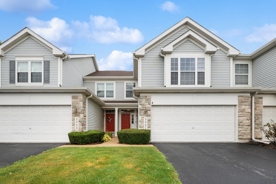 Property photo for 2321 GEORGETOWN Circle, #2321, Aurora, IL