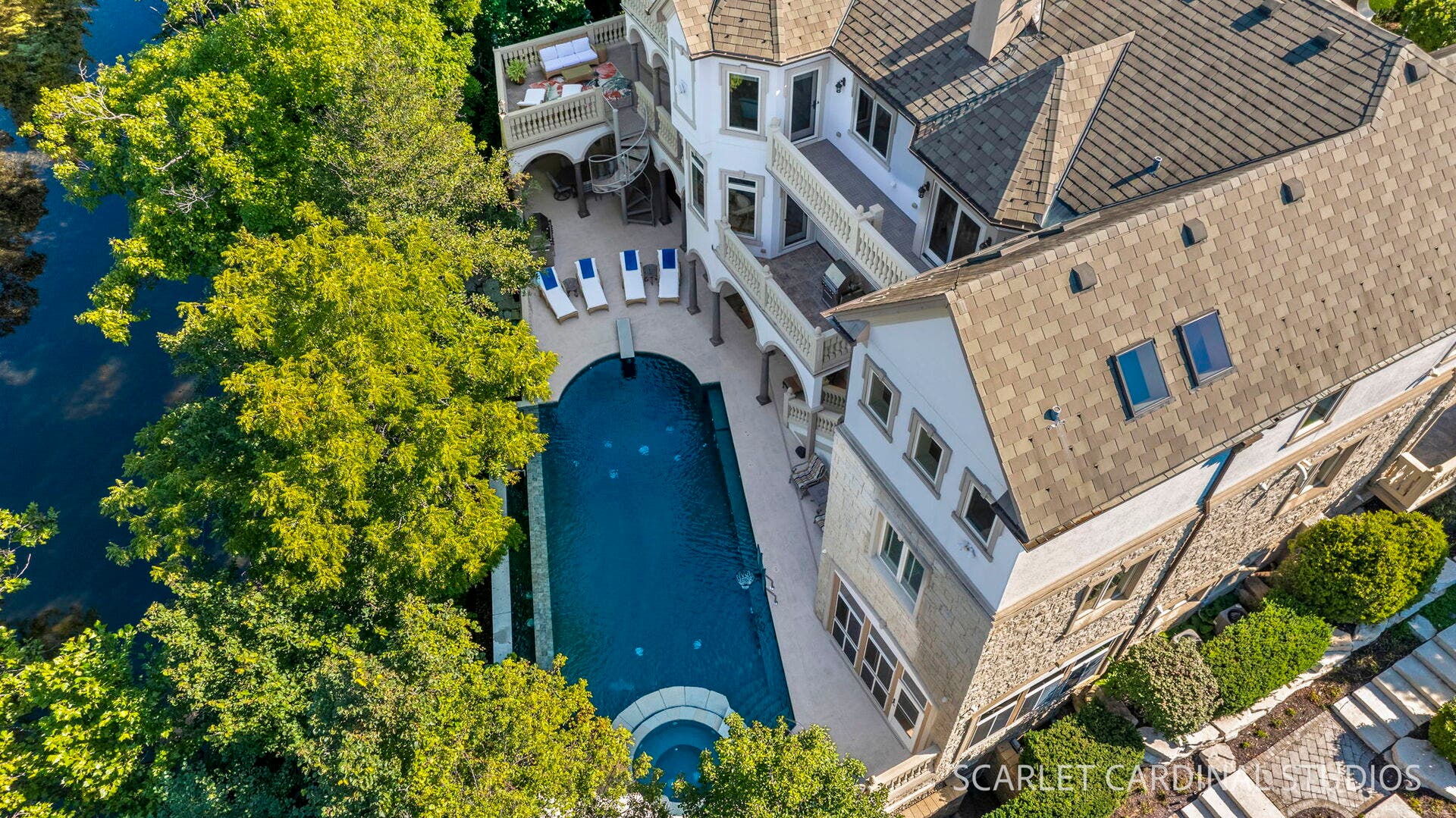 51 Ford Lane, Naperville, IL 60565