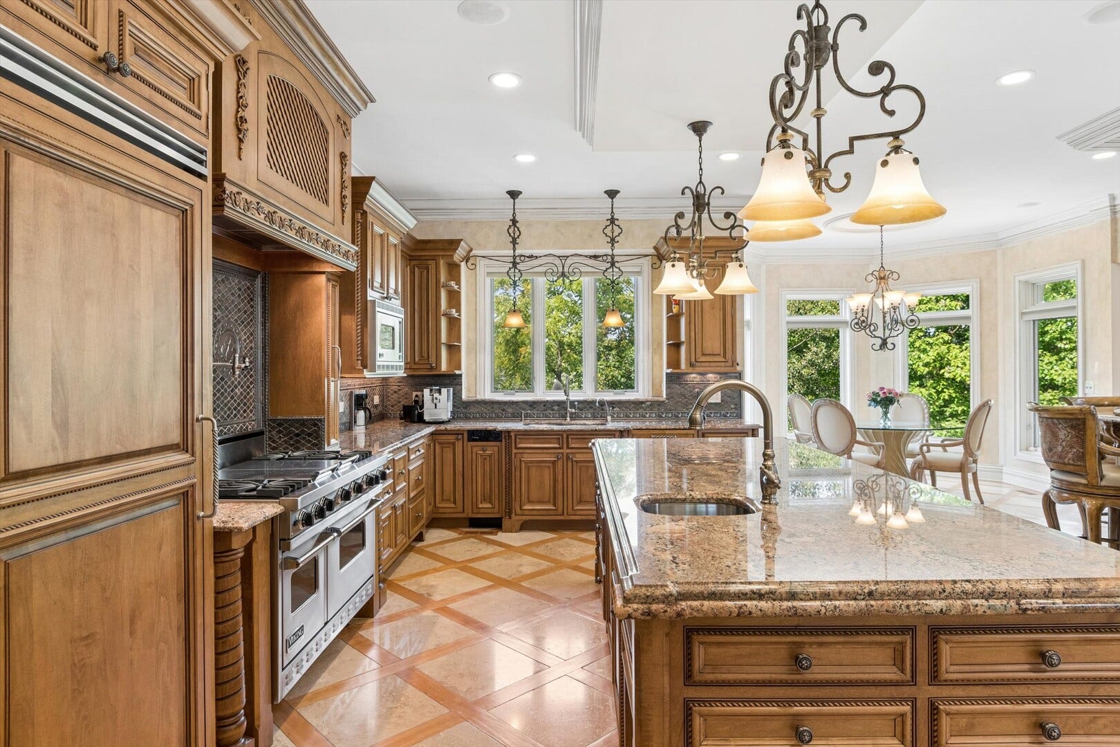 51 Ford Lane, Naperville, IL 60565