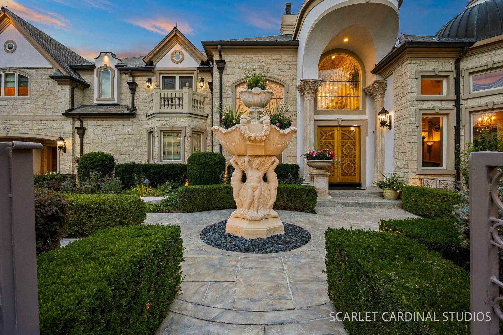 51 Ford Lane, Naperville, IL 60565