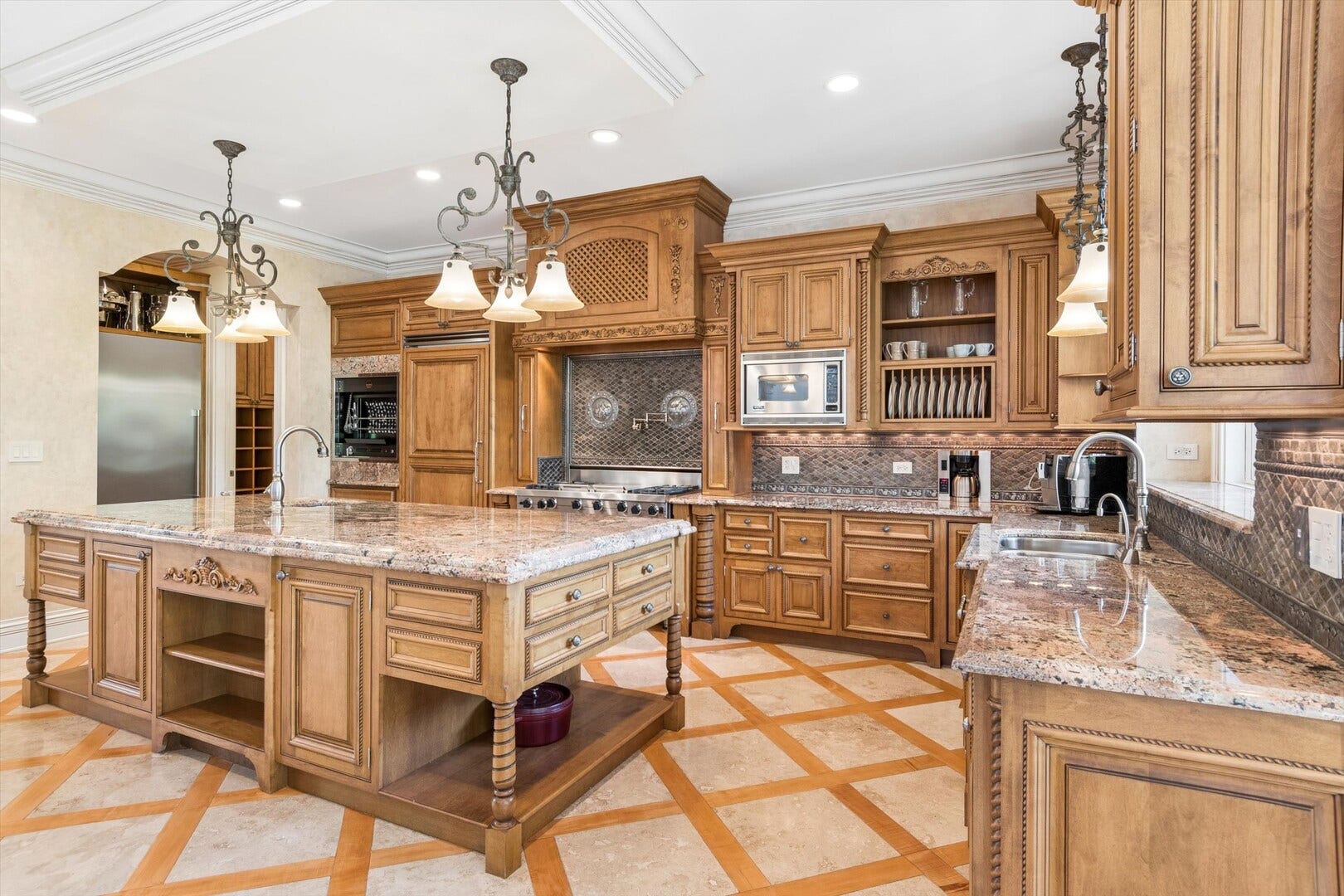 51 Ford Lane, Naperville, IL 60565