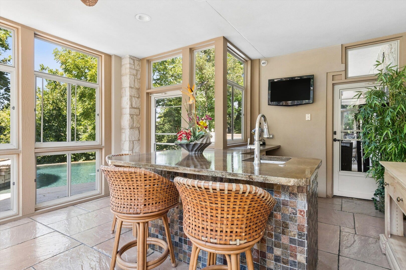 51 Ford Lane, Naperville, IL 60565