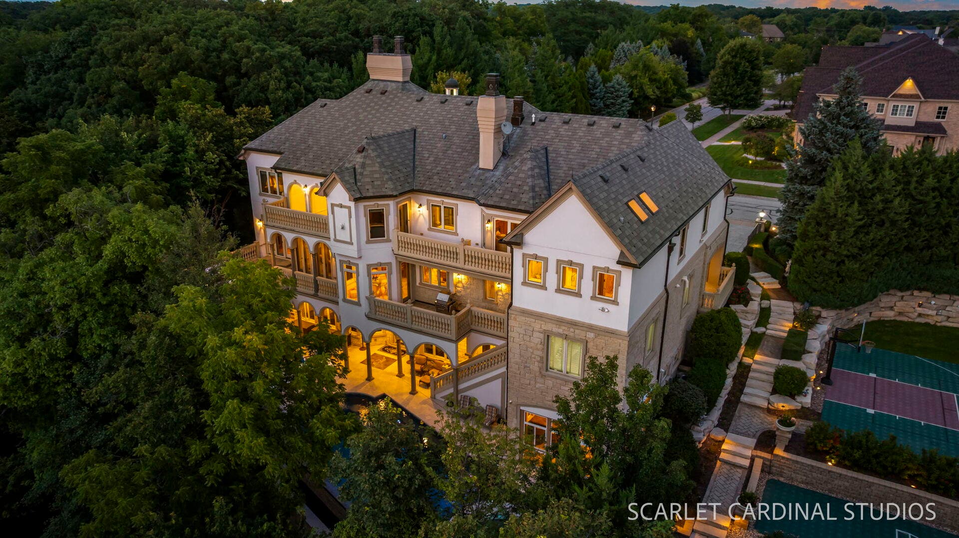 51 Ford Lane, Naperville, IL 60565