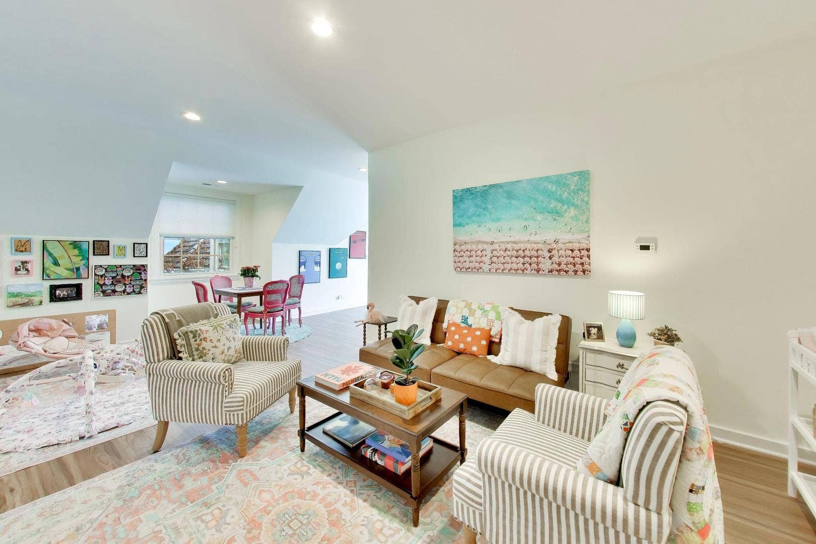 374 N Bateman Circle, Barrington Hills, IL 60010 374 N Bateman Circle, Barrington Hills, IL 60010