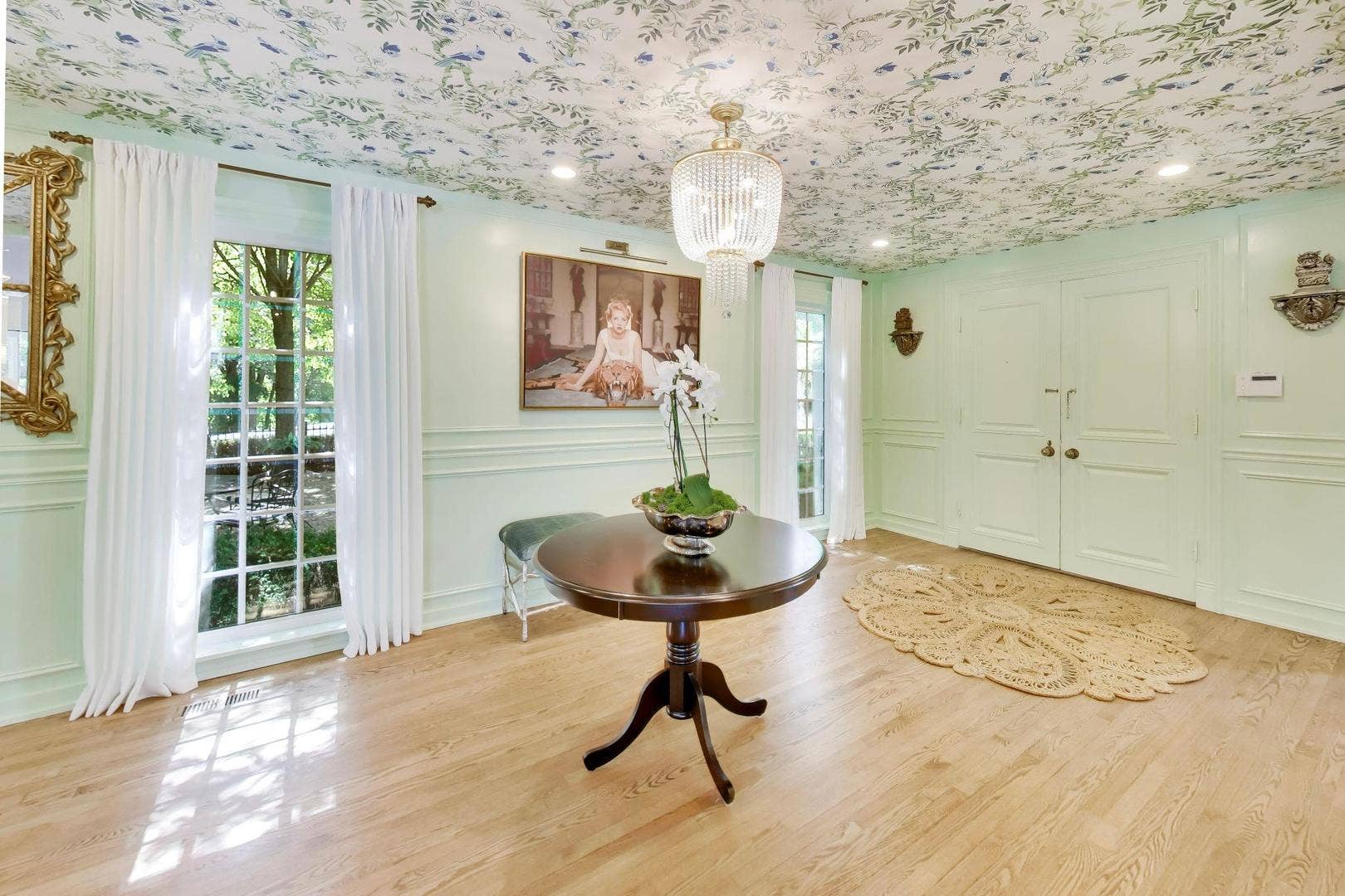374 N Bateman Circle, Barrington Hills, IL 60010 374 N Bateman Circle, Barrington Hills, IL 60010
