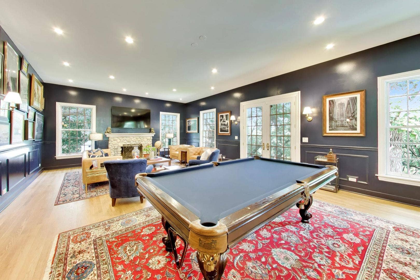 374 N Bateman Circle, Barrington Hills, IL 60010 374 N Bateman Circle, Barrington Hills, IL 60010