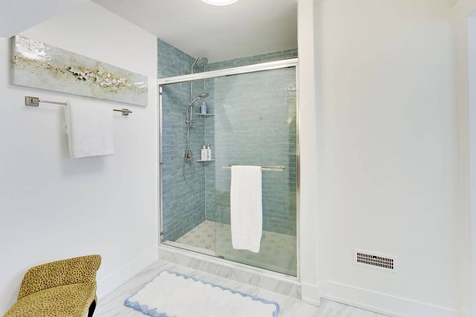 374 N Bateman Circle, Barrington Hills, IL 60010 374 N Bateman Circle, Barrington Hills, IL 60010