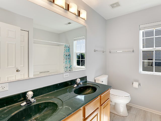 1612 Woodland Lane, Bolingbrook, IL 60490 1612 Woodland Lane, Bolingbrook, IL 60490
