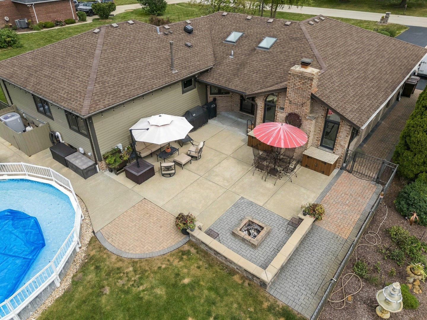 16052 Windmill Drive, Homer Glen, IL 60491 16052 Windmill Drive, Homer Glen, IL 60491