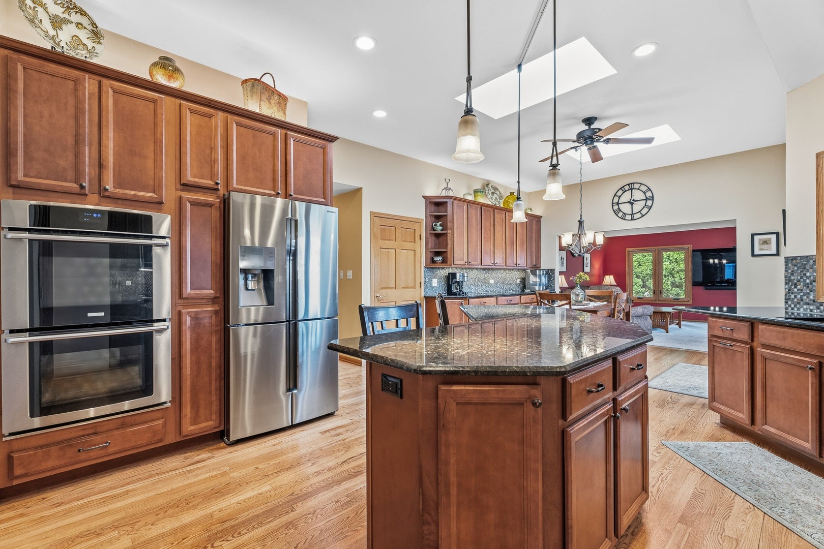 16052 Windmill Drive, Homer Glen, IL 60491 16052 Windmill Drive, Homer Glen, IL 60491