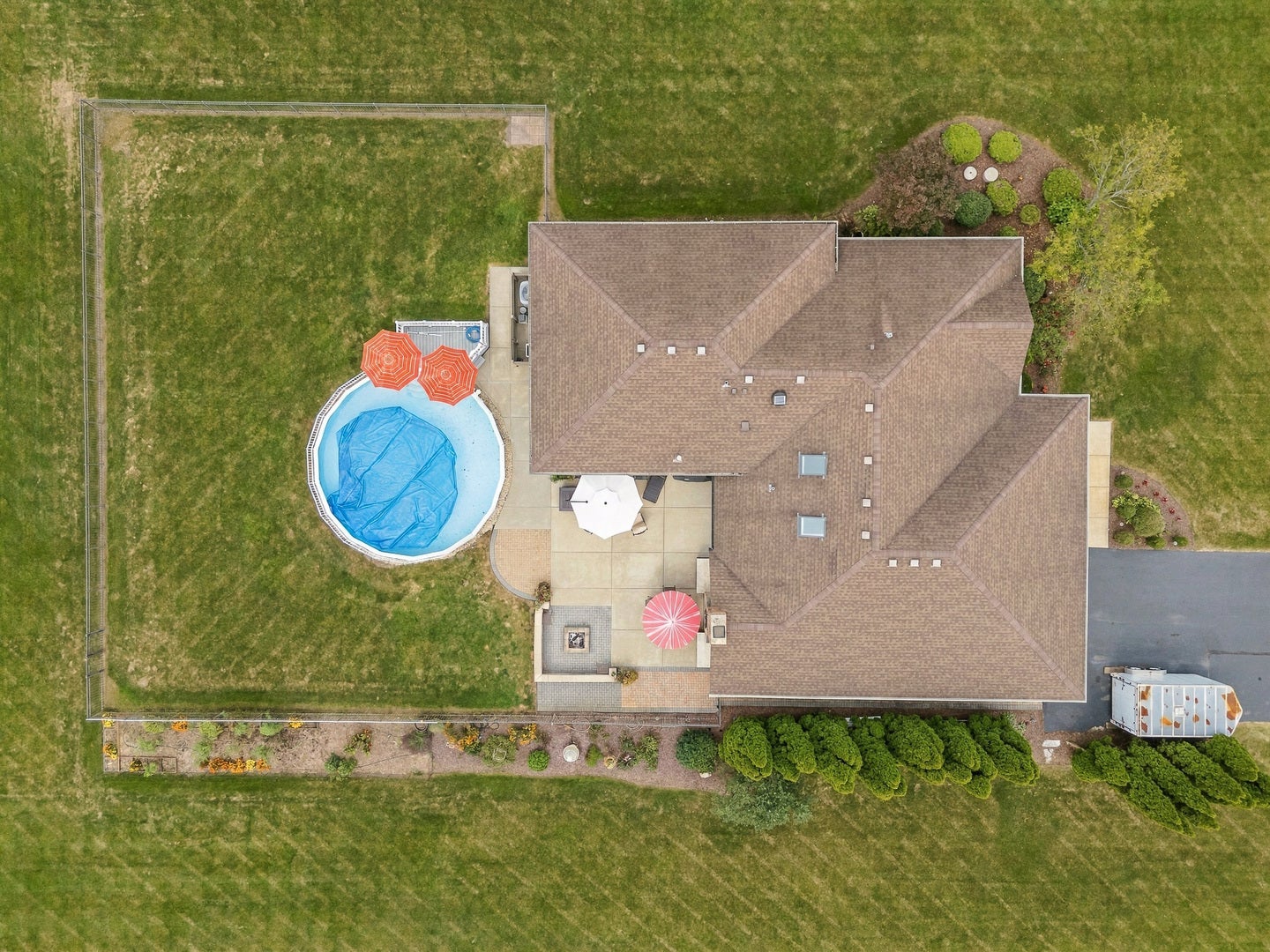 16052 Windmill Drive, Homer Glen, IL 60491 16052 Windmill Drive, Homer Glen, IL 60491