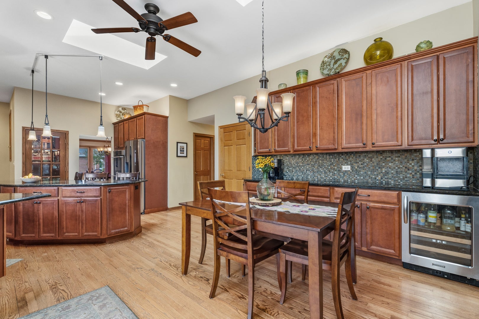 16052 Windmill Drive, Homer Glen, IL 60491 16052 Windmill Drive, Homer Glen, IL 60491