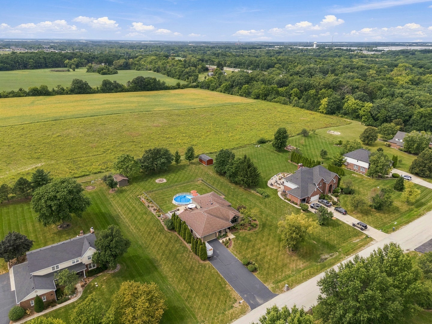 16052 Windmill Drive, Homer Glen, IL 60491 16052 Windmill Drive, Homer Glen, IL 60491