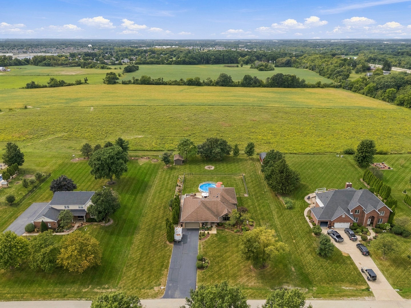 16052 Windmill Drive, Homer Glen, IL 60491 16052 Windmill Drive, Homer Glen, IL 60491