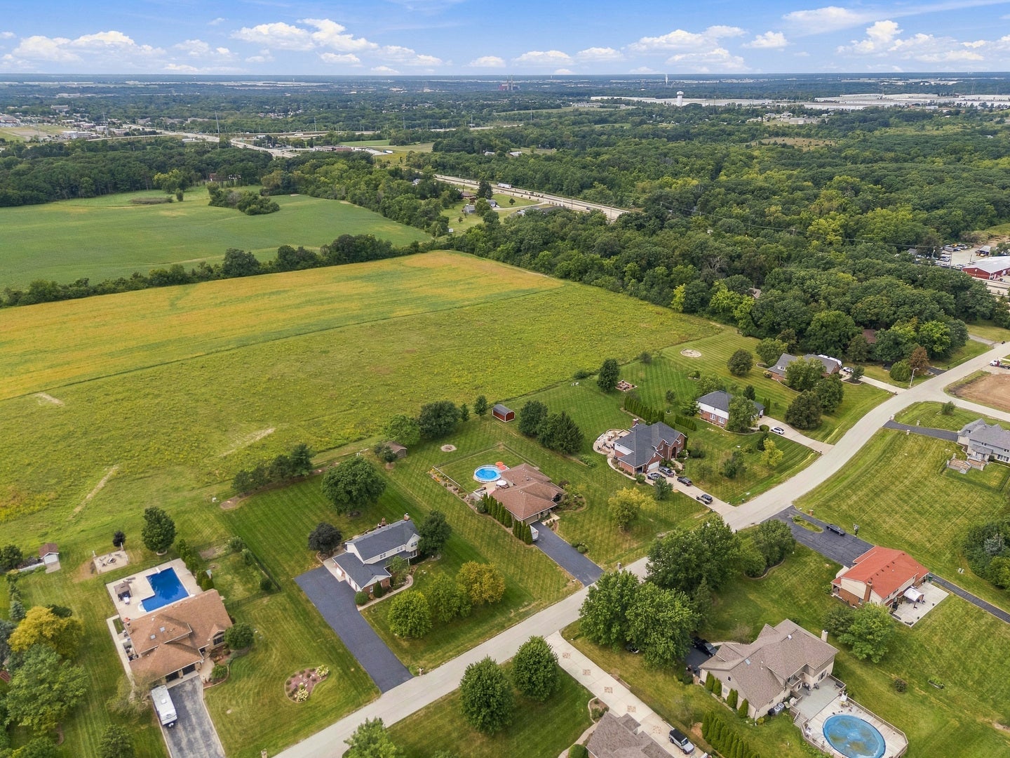 16052 Windmill Drive, Homer Glen, IL 60491 16052 Windmill Drive, Homer Glen, IL 60491