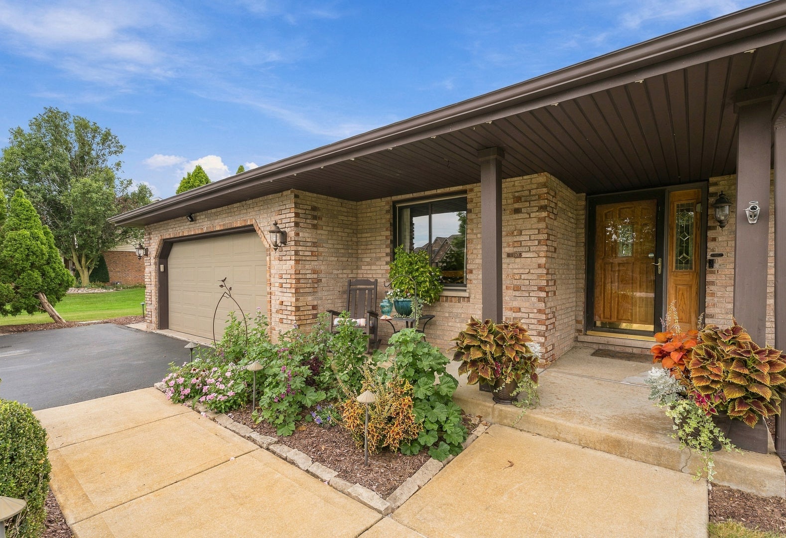 16052 Windmill Drive, Homer Glen, IL 60491 16052 Windmill Drive, Homer Glen, IL 60491