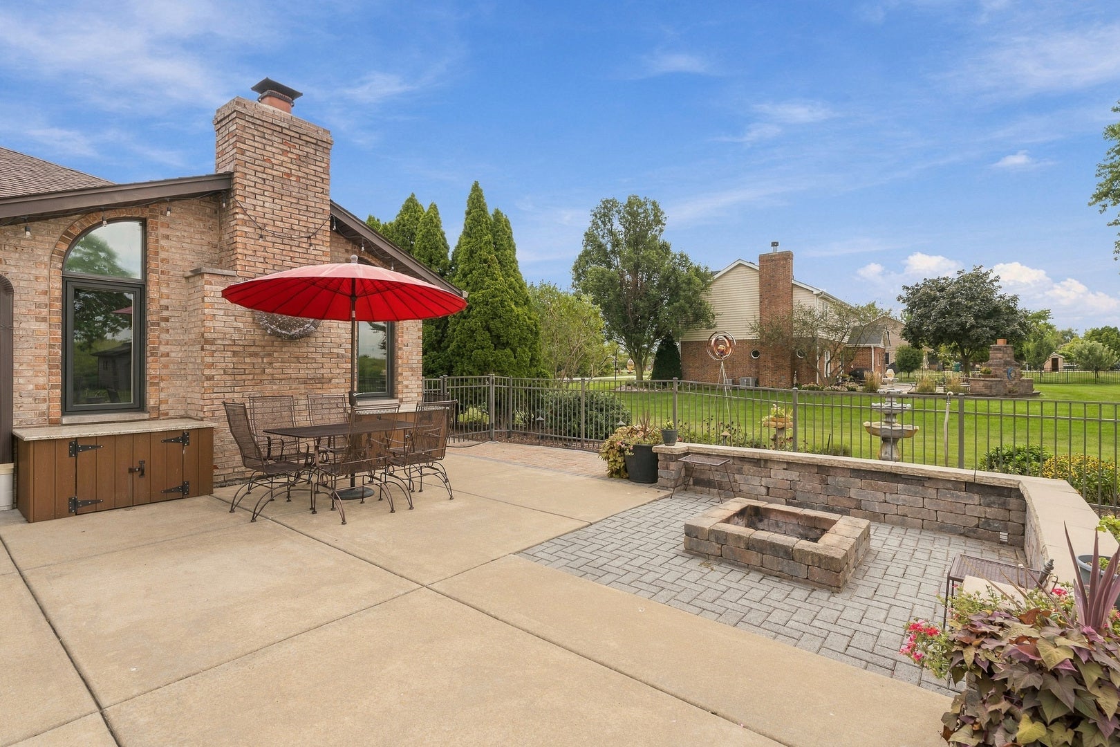 16052 Windmill Drive, Homer Glen, IL 60491 16052 Windmill Drive, Homer Glen, IL 60491