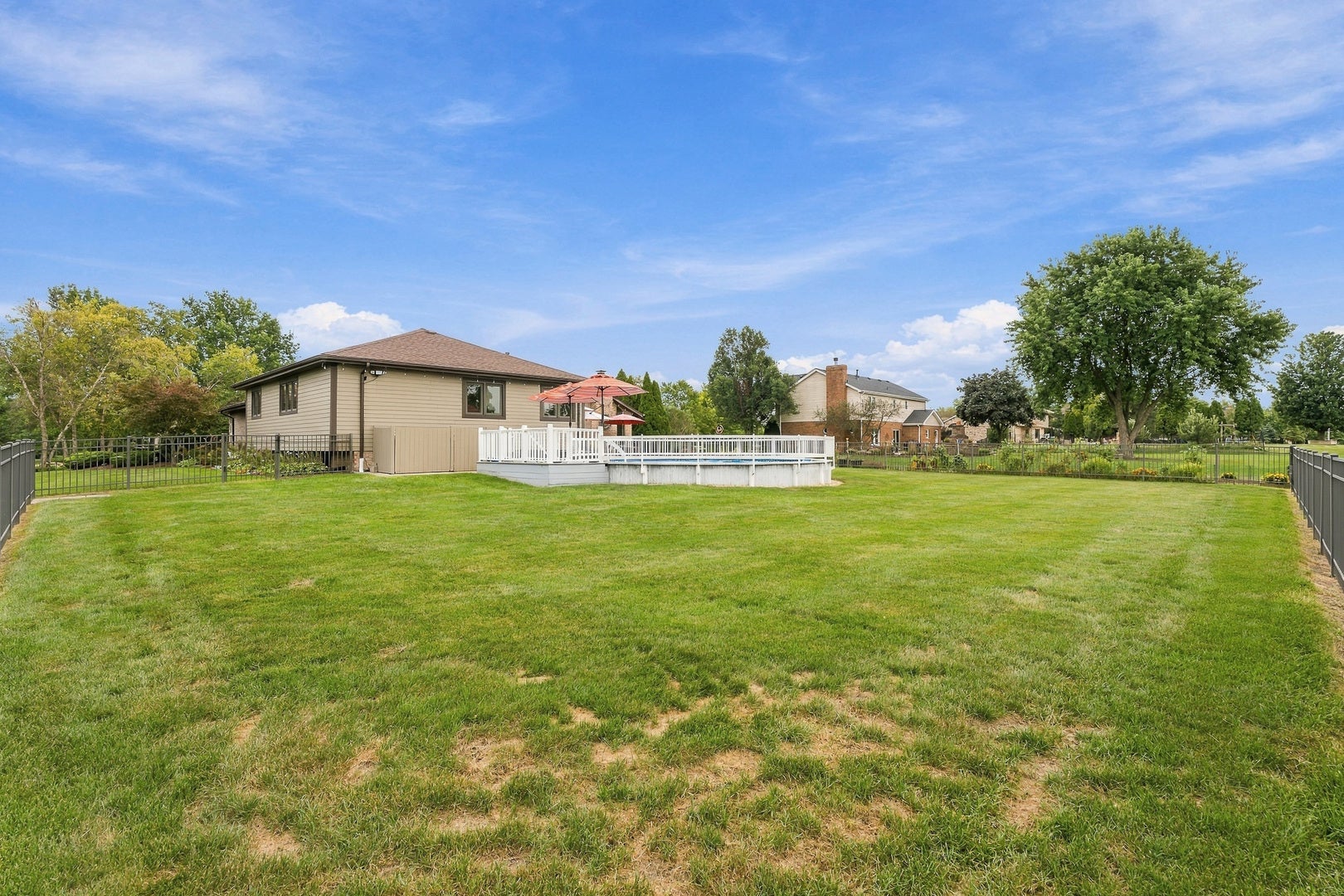 16052 Windmill Drive, Homer Glen, IL 60491 16052 Windmill Drive, Homer Glen, IL 60491