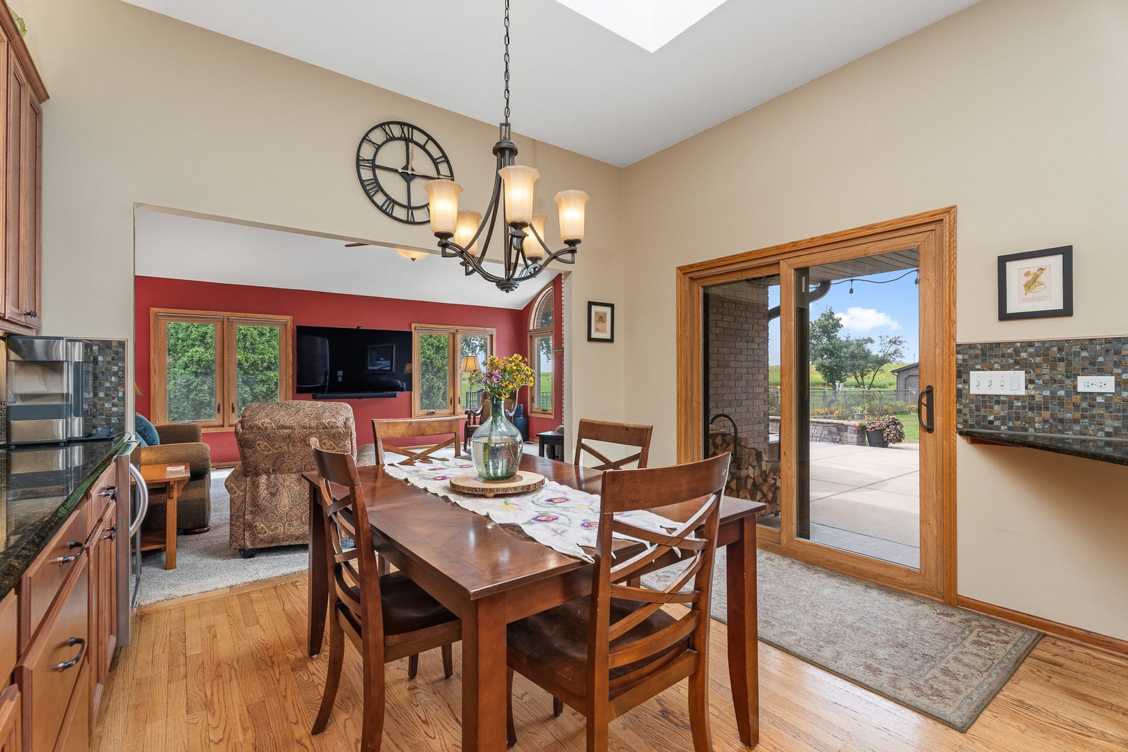 16052 Windmill Drive, Homer Glen, IL 60491 16052 Windmill Drive, Homer Glen, IL 60491