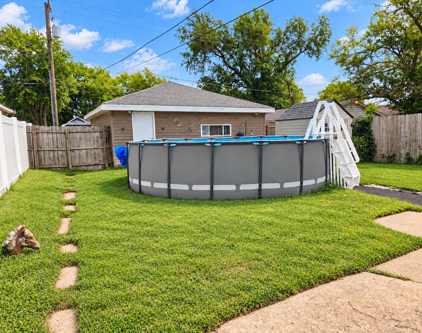 176 S Jefferson Avenue, Bradley, IL 60915 176 S Jefferson Avenue, Bradley, IL 60915