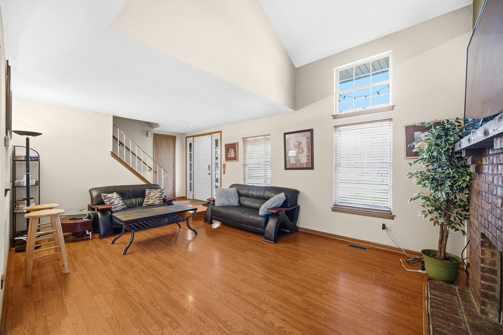 16054 85th Place, #0, Tinley Park, IL 60487 16054 85th Place, #0, Tinley Park, IL 60487
