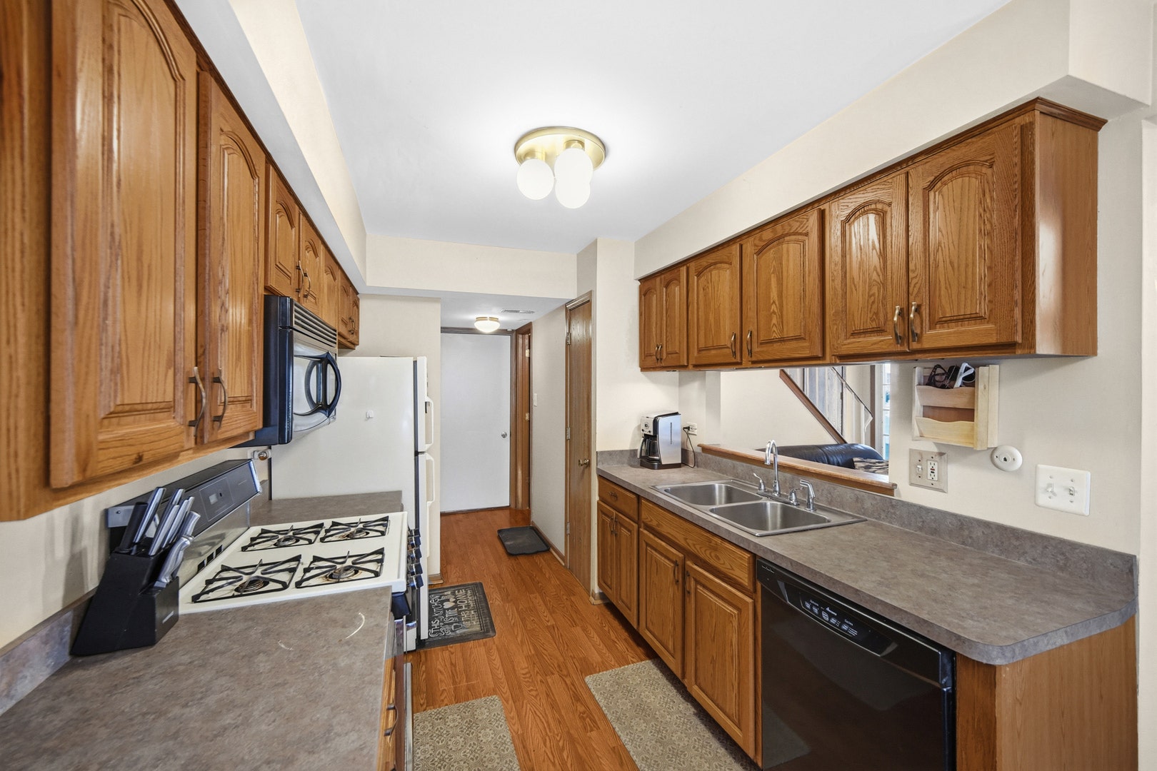 16054 85th Place, #0, Tinley Park, IL 60487 16054 85th Place, #0, Tinley Park, IL 60487