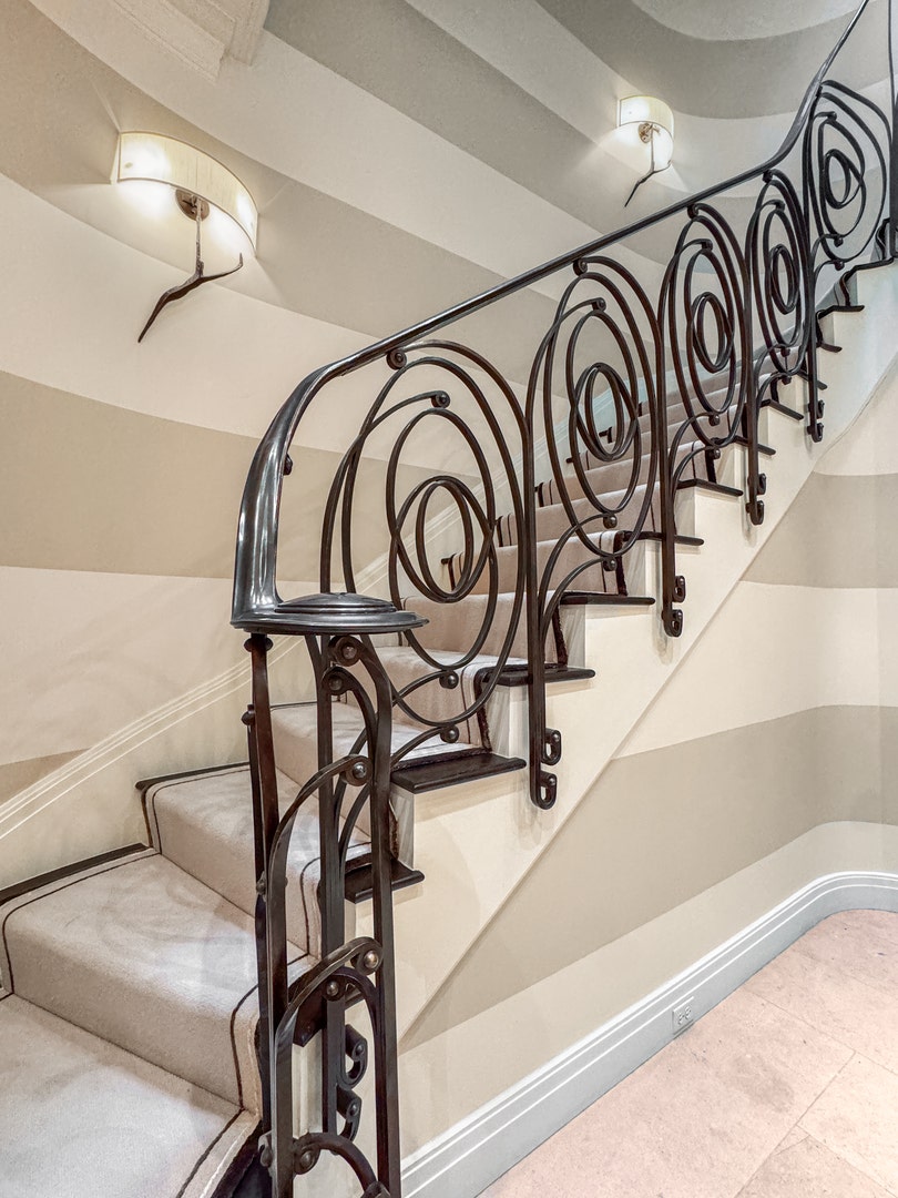 1524 N Astor Street, Chicago, IL 60610 The front staircase features a custom wrought iron