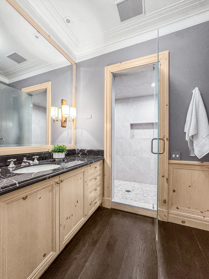 1524 N Astor Street, Chicago, IL 60610 The en suite bath has a custom vanity with Noir St