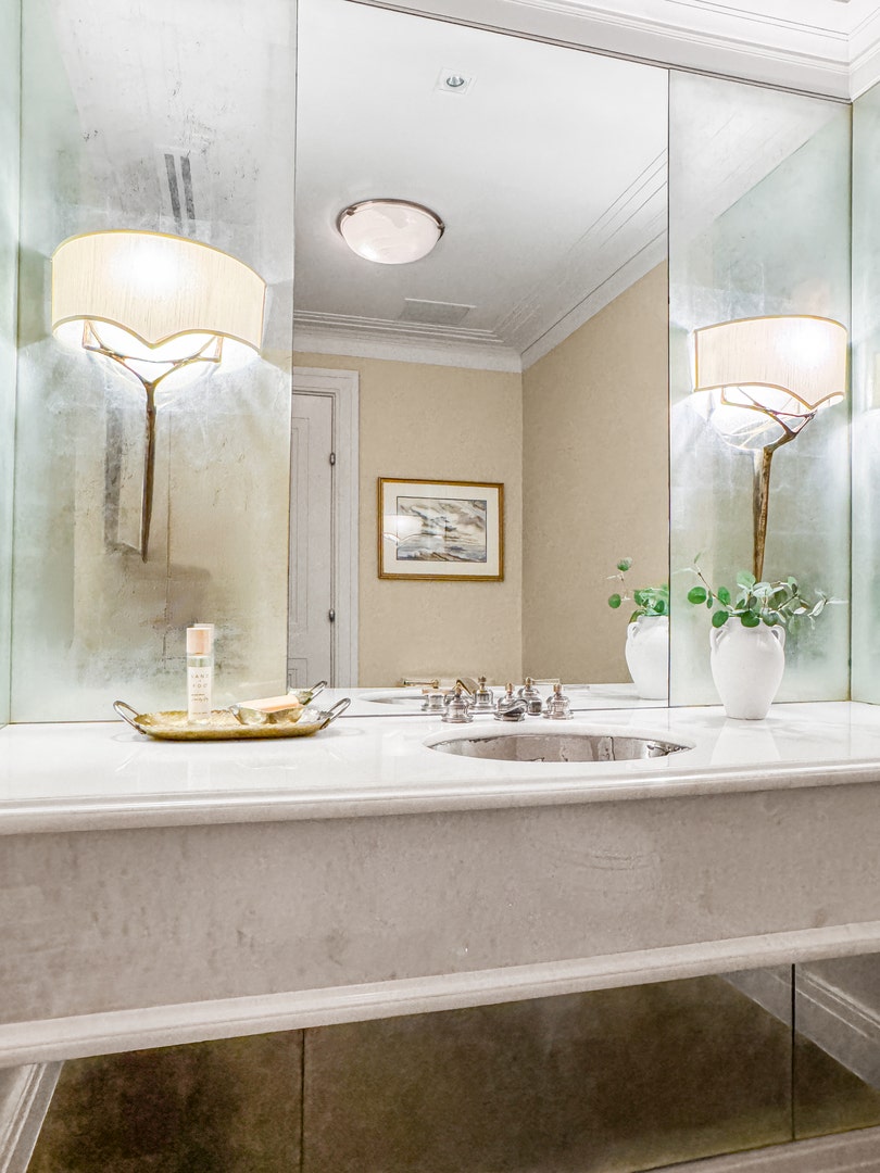 1524 N Astor Street, Chicago, IL 60610 The powder room includes a silver Waterworks under