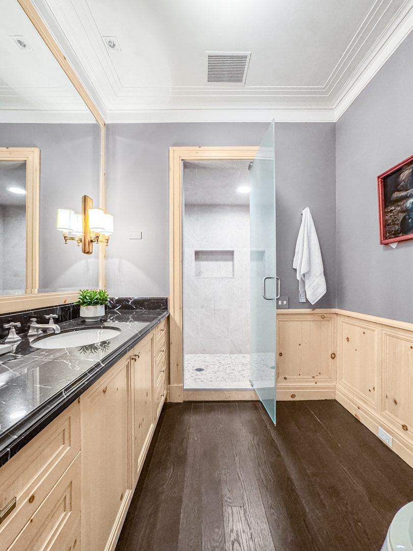 1524 N Astor Street, Chicago, IL 60610 1524 N Astor Street, Chicago, IL 60610