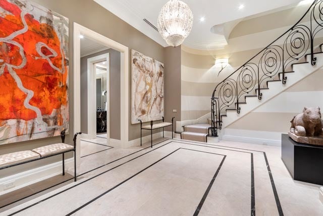 1524 N Astor Street, Chicago, IL 60610 The spacious entry foyer has a limestone floor wit