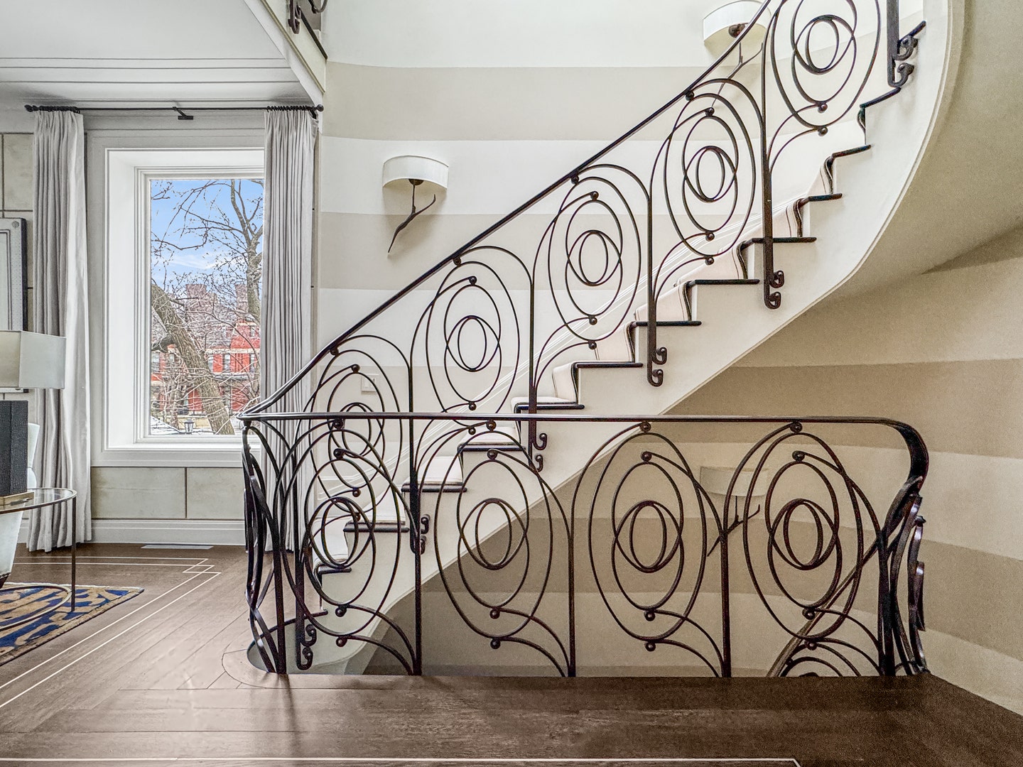 1524 N Astor Street, Chicago, IL 60610 The front staircase includes a pair of cast metal
