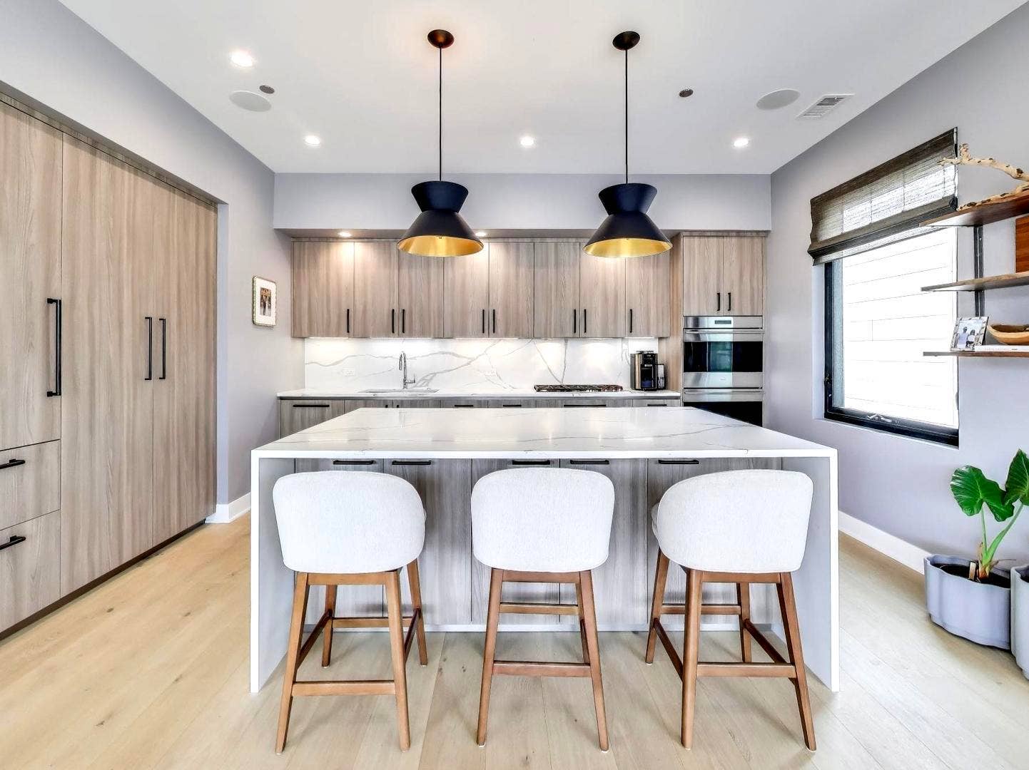 6 N Carpenter Street, #5B, Chicago, IL 60607