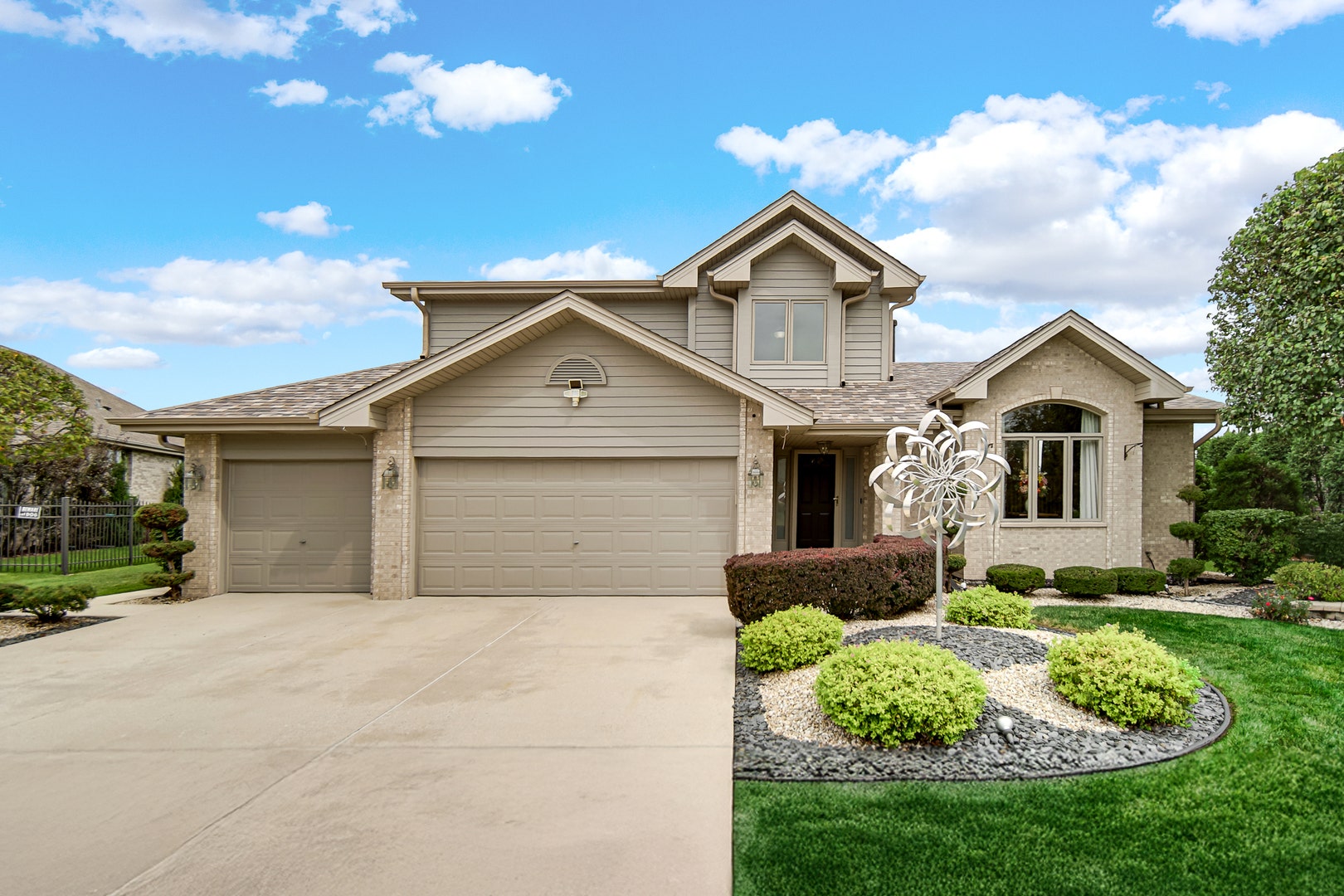 8544 Meadows Edge Trail, Tinley Park, IL 60487 8544 Meadows Edge Trail, Tinley Park, IL 60487