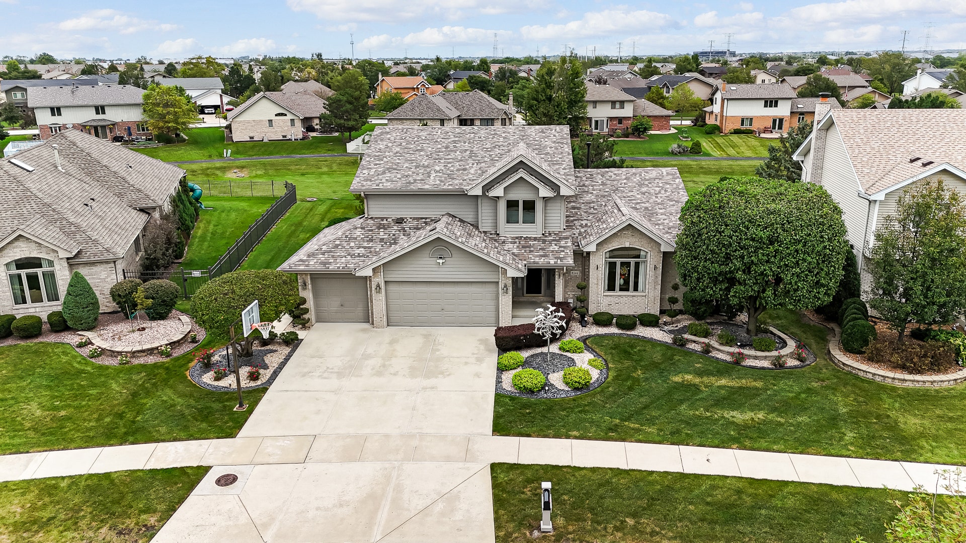 8544 Meadows Edge Trail, Tinley Park, IL 60487 8544 Meadows Edge Trail, Tinley Park, IL 60487