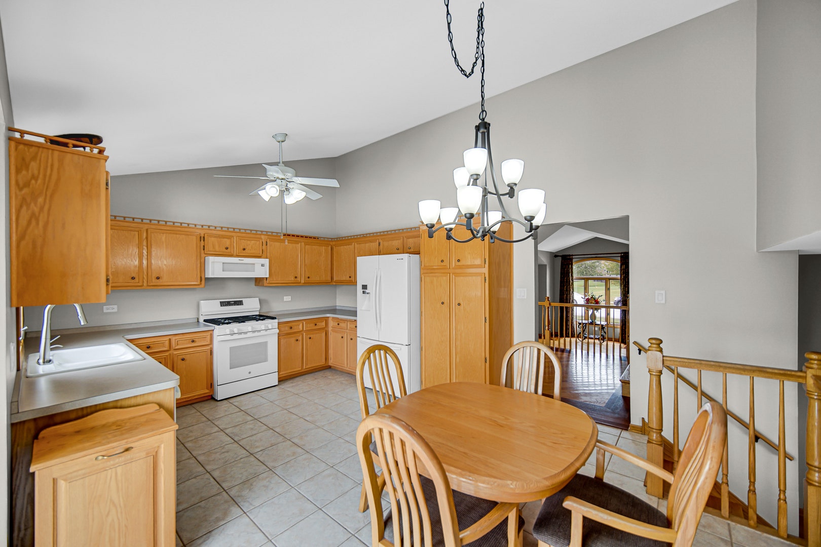 8544 Meadows Edge Trail, Tinley Park, IL 60487 8544 Meadows Edge Trail, Tinley Park, IL 60487