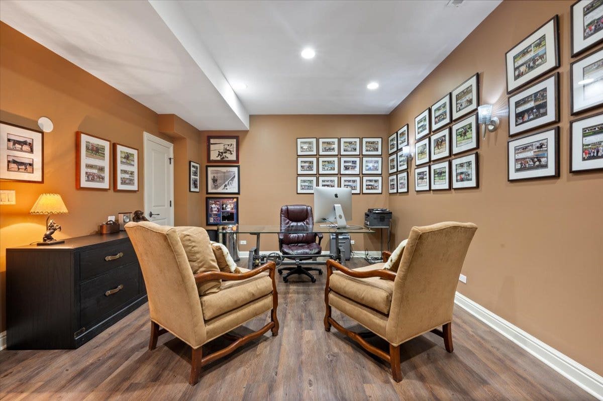 1235 Longmeadow Lane, Glencoe, IL 60022 1235 Longmeadow Lane, Glencoe, IL 60022