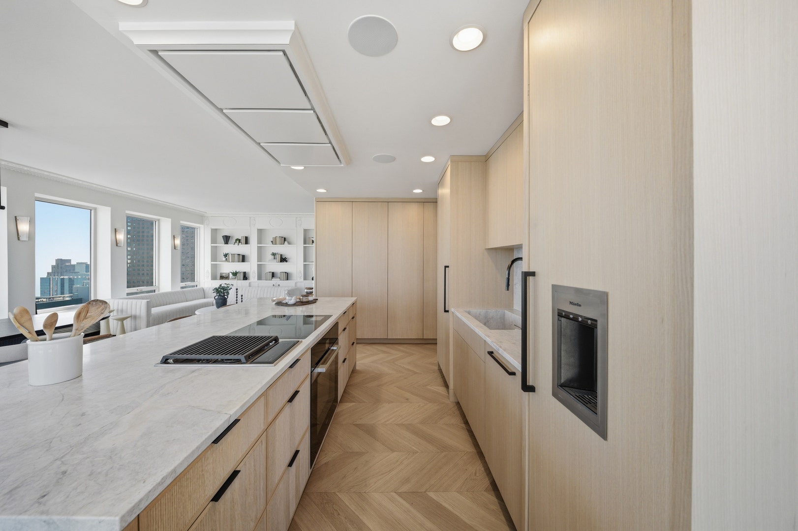 111 E Chestnut Street, #PH-AB, Chicago, IL 60611 111 E Chestnut Street, #PH-AB, Chicago, IL 60611