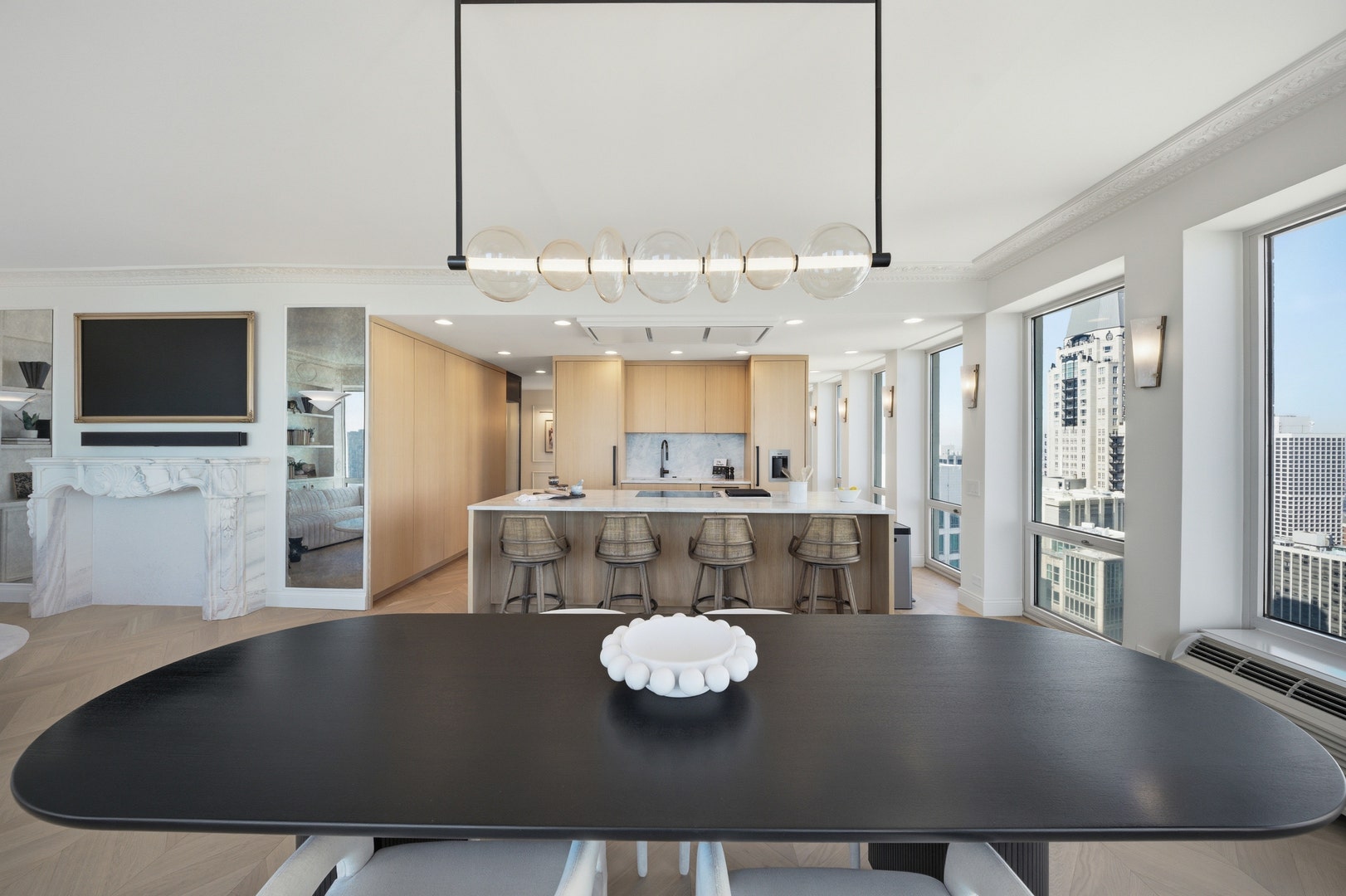 111 E Chestnut Street, #PH-AB, Chicago, IL 60611 111 E Chestnut Street, #PH-AB, Chicago, IL 60611