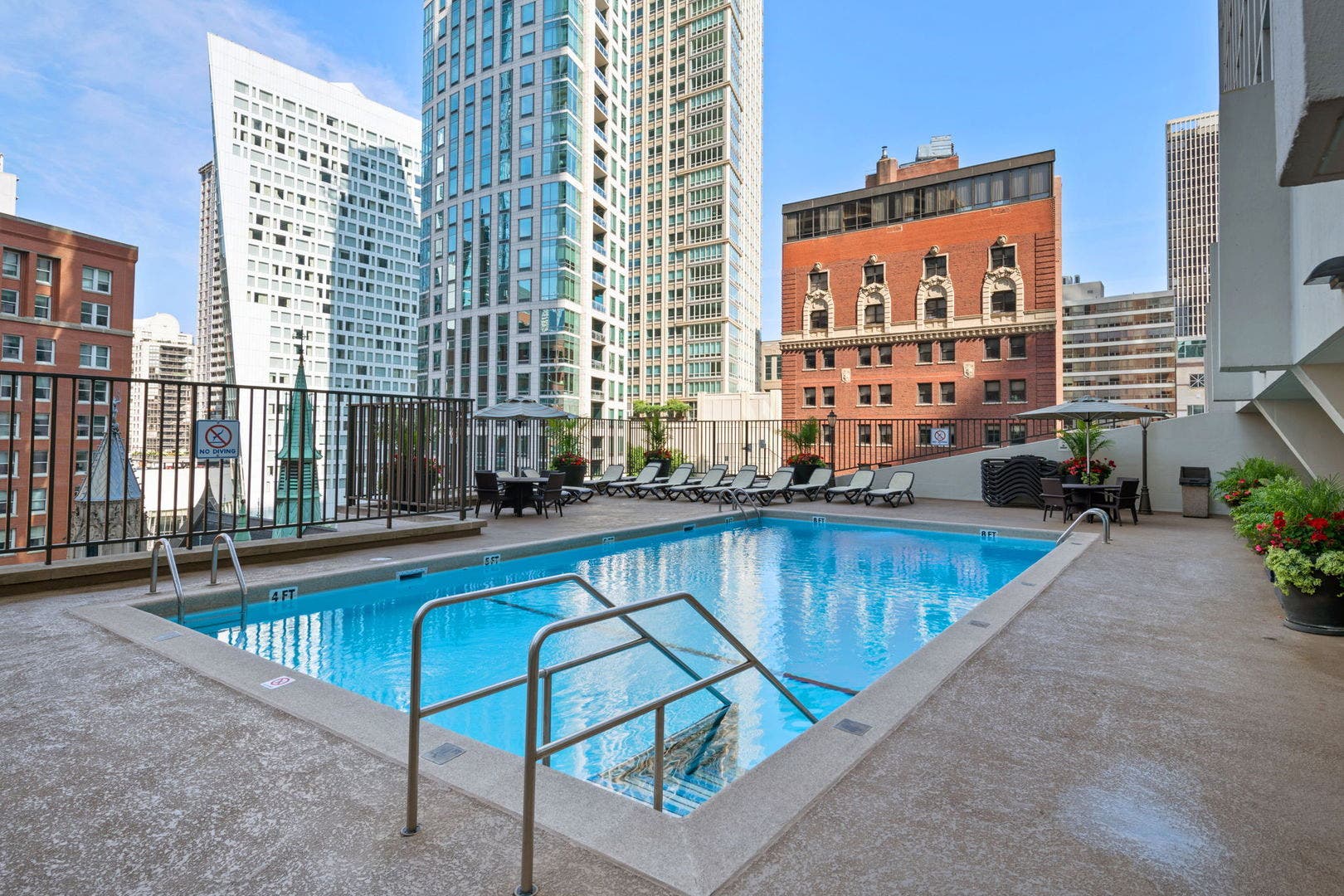 111 E Chestnut Street, #PH-AB, Chicago, IL 60611 111 E Chestnut Street, #PH-AB, Chicago, IL 60611