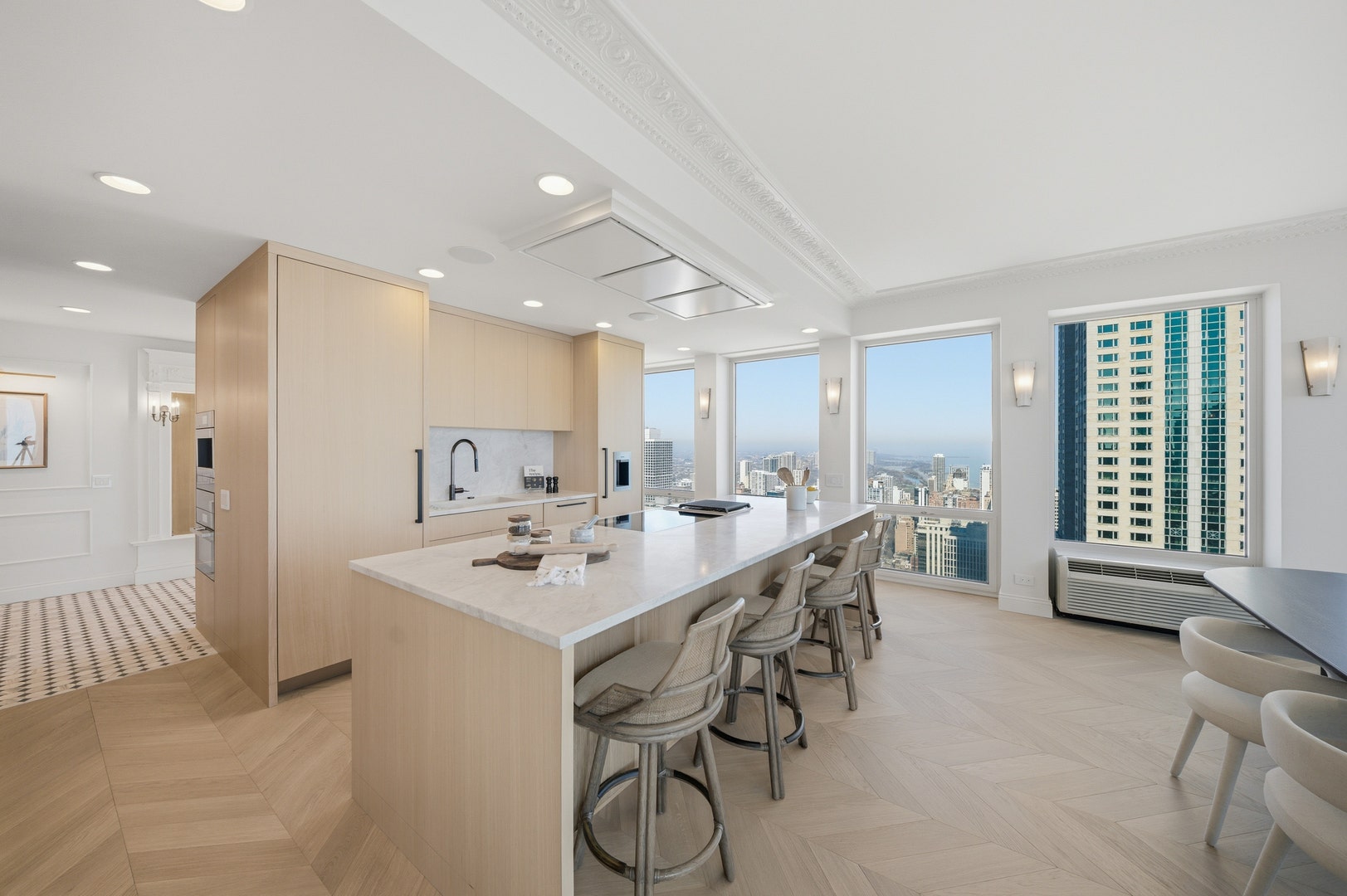 111 E Chestnut Street, #PH-AB, Chicago, IL 60611 111 E Chestnut Street, #PH-AB, Chicago, IL 60611