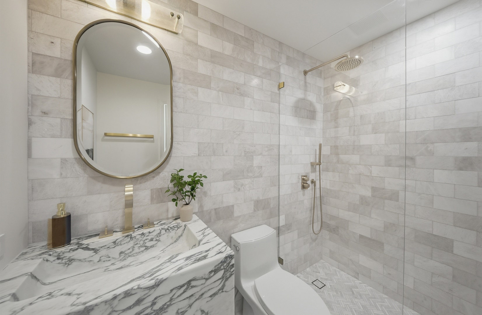 111 E Chestnut Street, #PH-AB, Chicago, IL 60611 111 E Chestnut Street, #PH-AB, Chicago, IL 60611