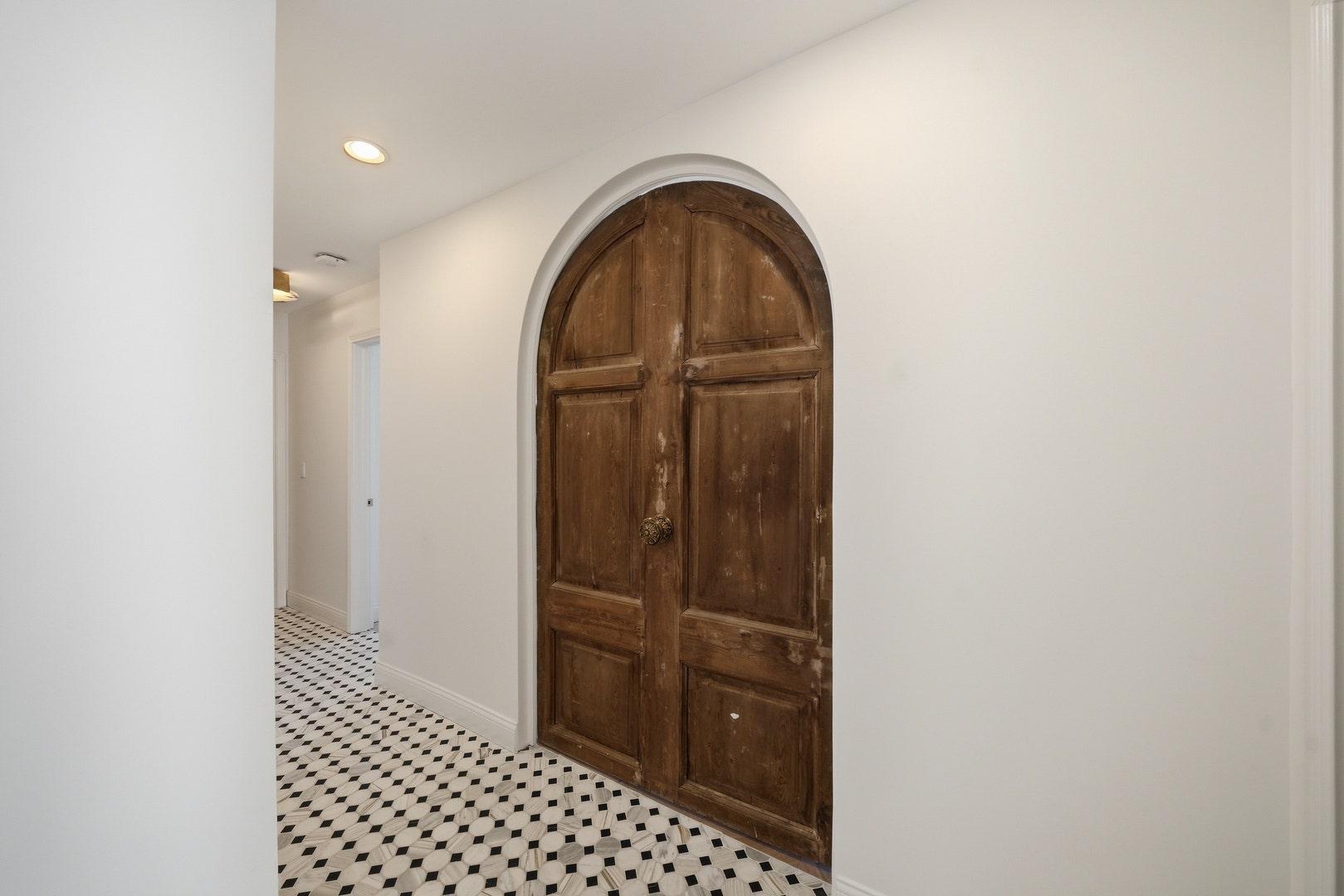 111 E Chestnut Street, #PH-AB, Chicago, IL 60611 111 E Chestnut Street, #PH-AB, Chicago, IL 60611
