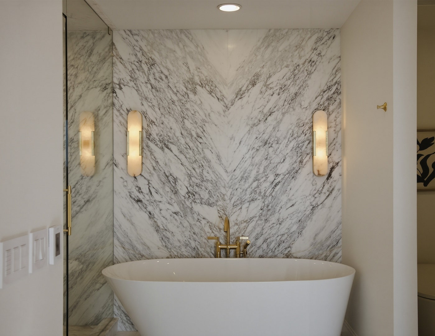 111 E Chestnut Street, #PH-AB, Chicago, IL 60611 111 E Chestnut Street, #PH-AB, Chicago, IL 60611