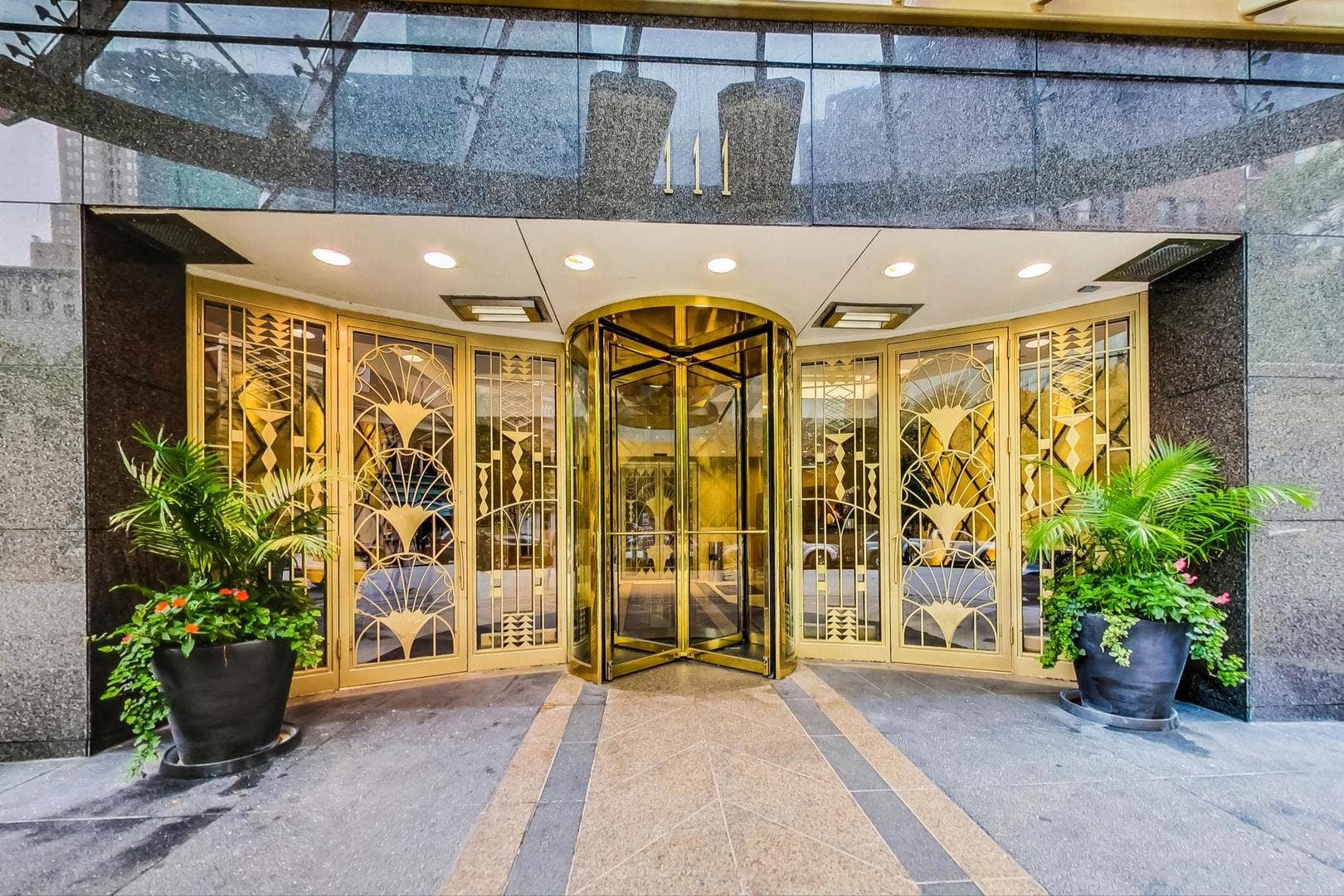 111 E Chestnut Street, #PH-AB, Chicago, IL 60611 111 E Chestnut Street, #PH-AB, Chicago, IL 60611