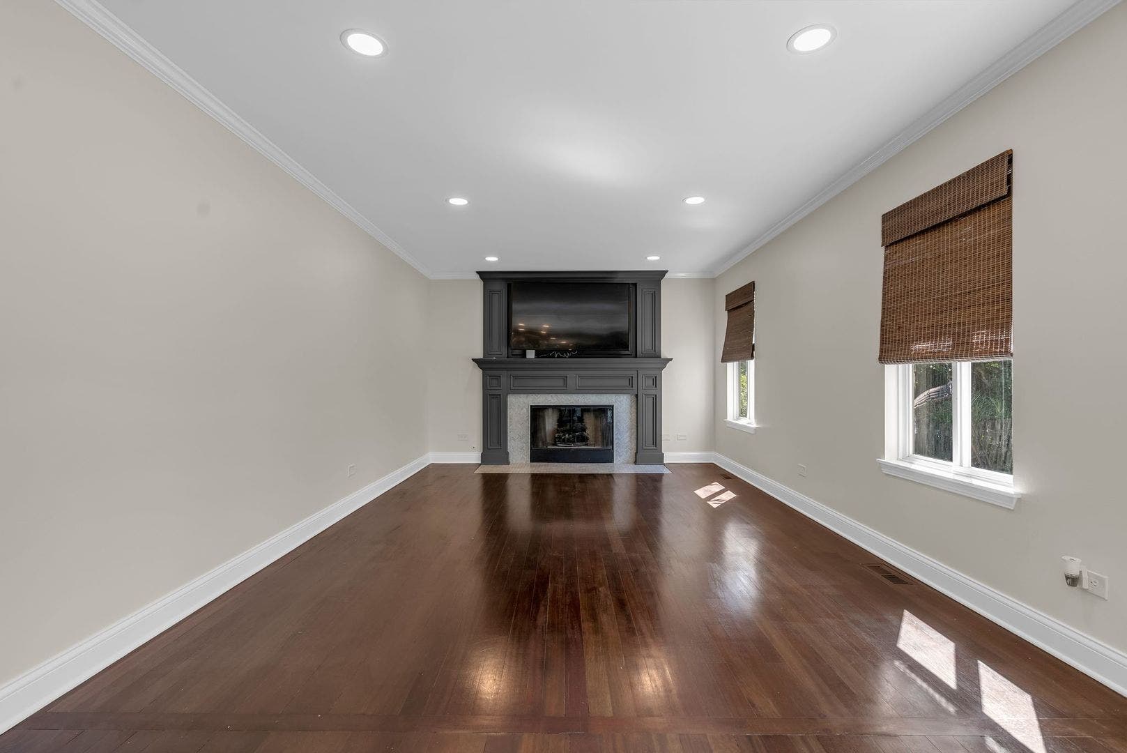 2791 Squaw Valley Trail, Aurora, IL 60503 2791 Squaw Valley Trail, Aurora, IL 60503