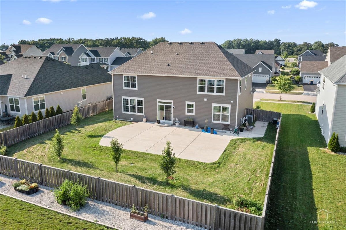 3617 Emerald Road, Elgin, IL 60124 3617 Emerald Road, Elgin, IL 60124