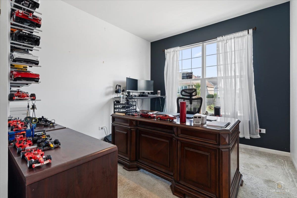 3617 Emerald Road, Elgin, IL 60124 3617 Emerald Road, Elgin, IL 60124