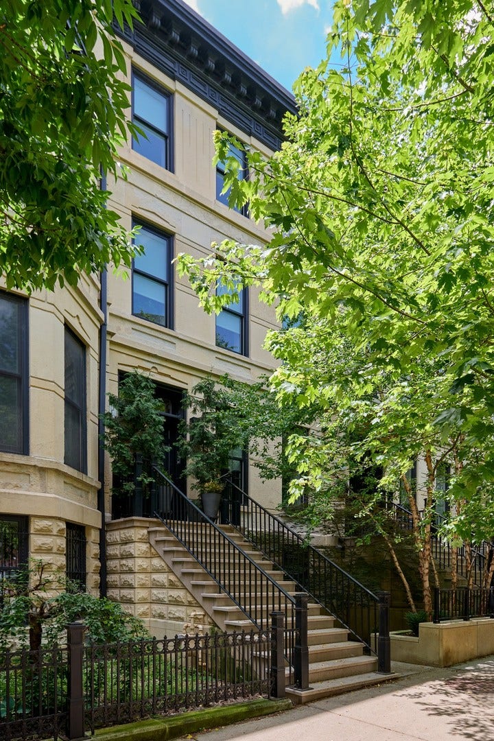 353 W BELDEN Avenue, Chicago, IL 60614 353 W BELDEN Avenue, Chicago, IL 60614